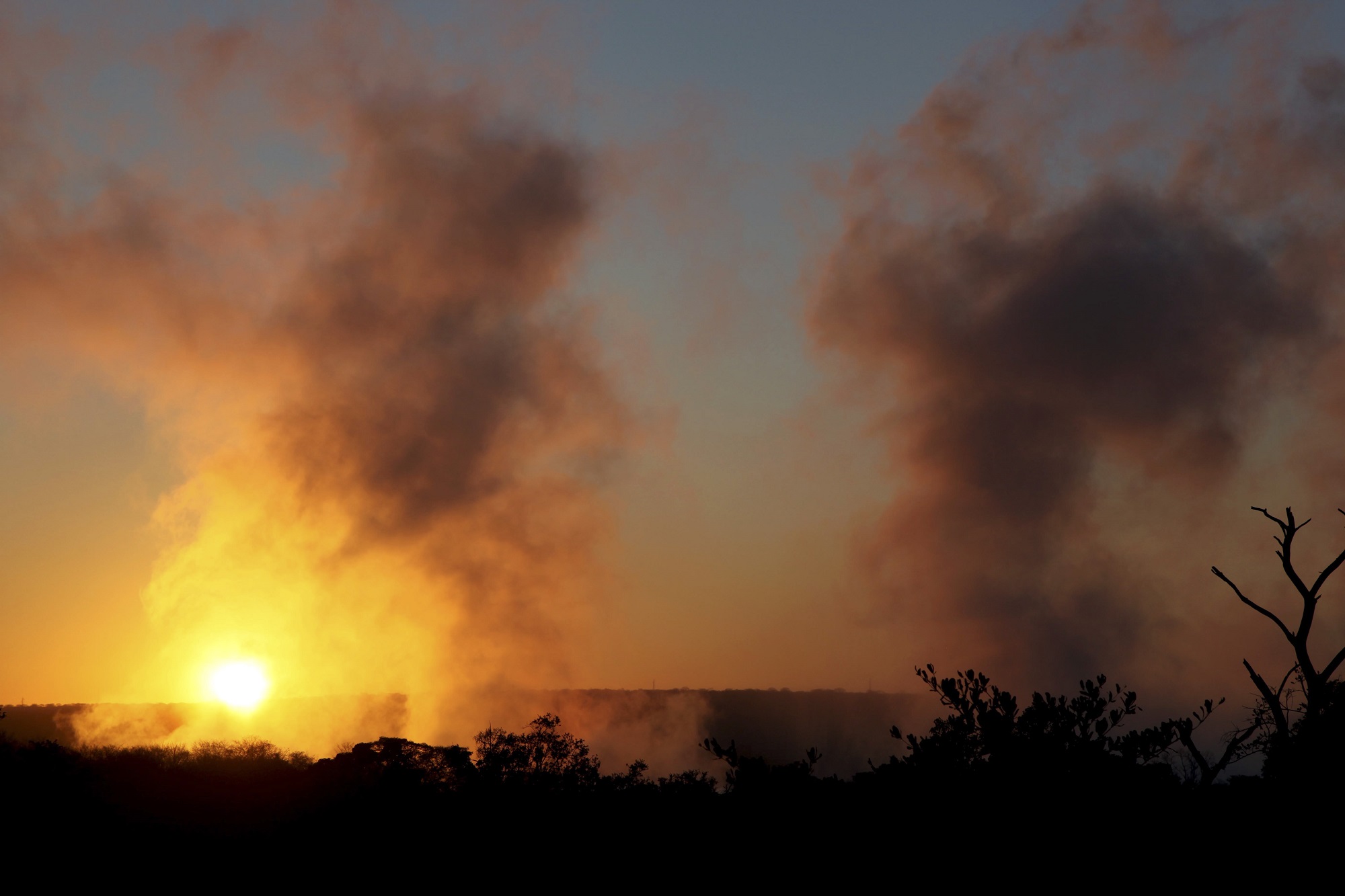 A First-Timer’s “Must-Do List” in Victoria Falls